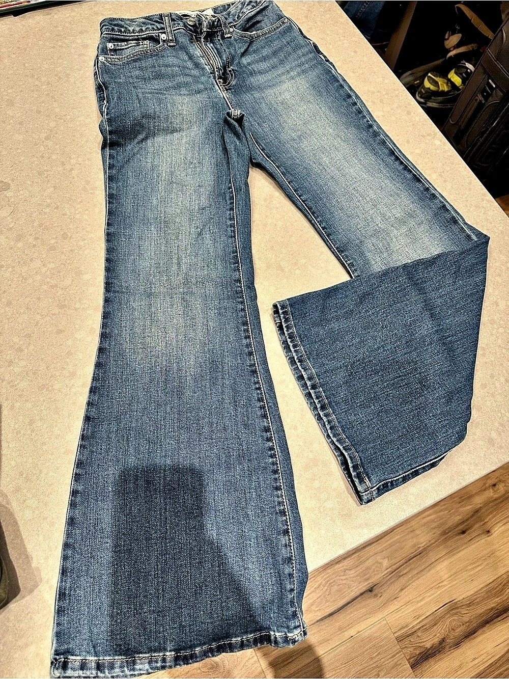 Scenario Women's High Rise Flare Denim Jeans Flare Jeans in Blue